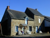 Maison de ferme, la Croix (Saint-Léger-des-Prés)