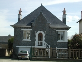 Maison, 11 avenue Du Guesclin (Tinténiac)