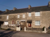 Maisons, alignement de quatre logis, 14, 16, 18 rue du Moulin (Lancieux)