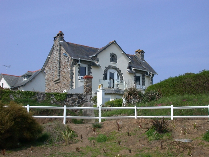 Maison, 4 rue Baudrit (Saint-Quay-Portrieux)