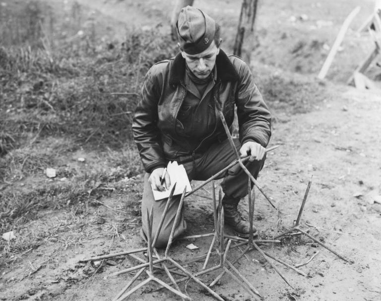 Ensemble fortifié (B 47), Keranroux - Menguen, sur la crête à l'ouest de la route de Guilers (actuelle rue de Kerléo) (Brest)