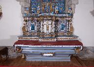 Ensemble du maître-autel : autel, tabernacle, gradin d'autel, église de la Nativité de la Vierge (Les Fougerêts)