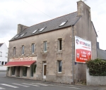 Maison, rue de la Poste (Penvénan)