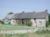 Alignement de maisons, Bernuit (Langon)