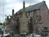 Tombeau de la famille Briand, Cimetière (Saint-Gonlay)