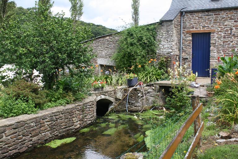 Moulin à papier, Coasvout (Saint-Thégonnec fusionnée en Saint-Thégonnec Loc-Eguiner en 2016)