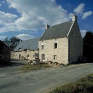 Ferme, maison de prêtre, Kergouav (Saint-Barthélemy)