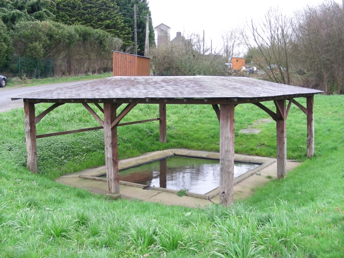 Lavoir, le Rocher (Miniac-Morvan)