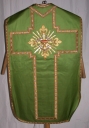 Ornement vert : chasuble, étole