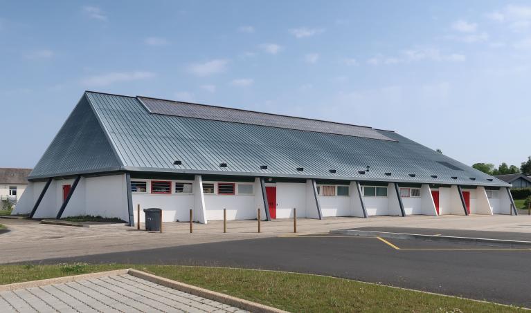 Salle omnisports Marcel Hamon, rue des Écoles (Plestin-les-Grèves)