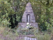 Oratoire de la Vierge à L'Enfant, rue du Prélois (Maxent)
