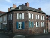 Ancienne gendarmerie, 2 place du Tribunal (Montfort-sur-Meu)