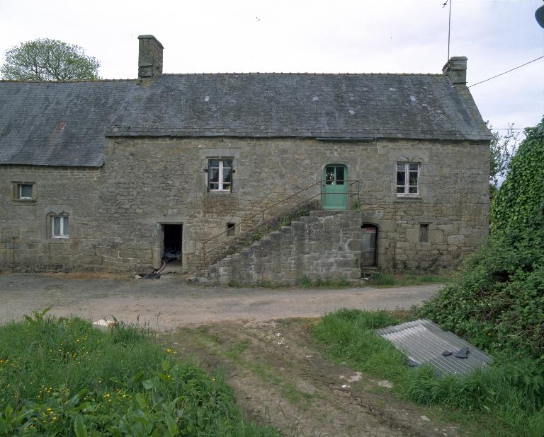 Feme, Pempoulquio (Langoëlan)