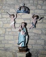 Groupe sculpté (d'applique, petite nature) : Vierge à l' Enfant dite Notre-Dame de Locmaria