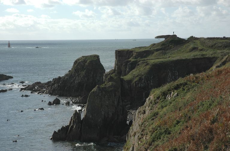 Bunker de type M182 pour projecteur de 1,5 m, Les Rospects (Plougonvelin)