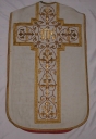 Ornement blanc 1 : chasuble