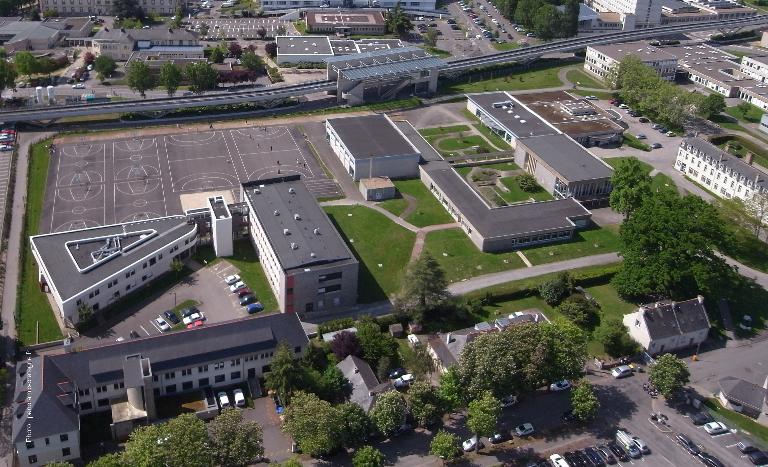 Gymnase du lycée Coëtlogon, 53 rue Antoine Joly (Rennes)