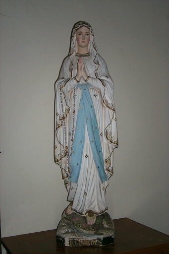 Statue : Notre-Dame de Lourdes