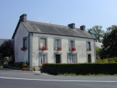 Maison, rue de la Forêt (La Bouëxière)