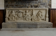 Autel secondaire : bas-relief