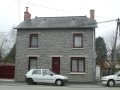 Maison, 5 avenue Félicité de Lamennais (Tinténiac)