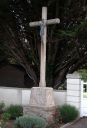 Croix de chemin, rue de l'Hilda, la Bassière (Saint-Cast-le-Guildo)