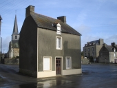 Maison, place de l'Eglise (Plesder)