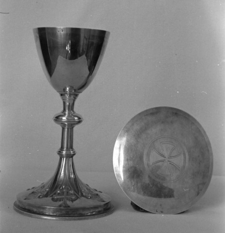 Calice & patène 2, église paroissiale Saint-Lubin (Lizio)