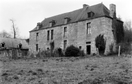 Manoir, Kerhuel (Saint-Nicolas-du-Pélem)