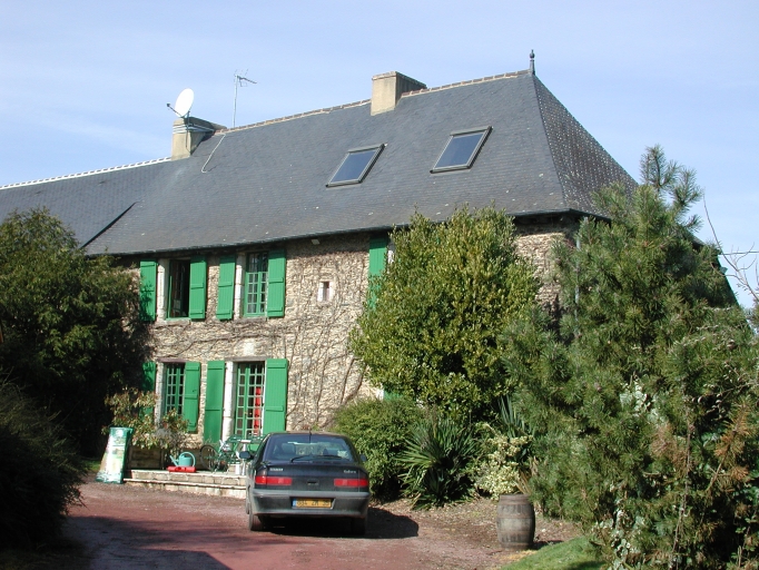 Manoir actuellement gîte et restaurant, le Petit Corcé (Nouvoitou)