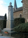 Monument aux morts, place de l'Eglise (Plesder)