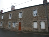 Immeuble, 12 rue d'Argentré (Le Pertre)