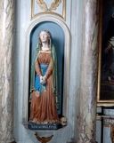 Statue (petite nature) : sainte Madeleine