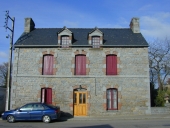 Maison, route départementale 81 (Meillac)