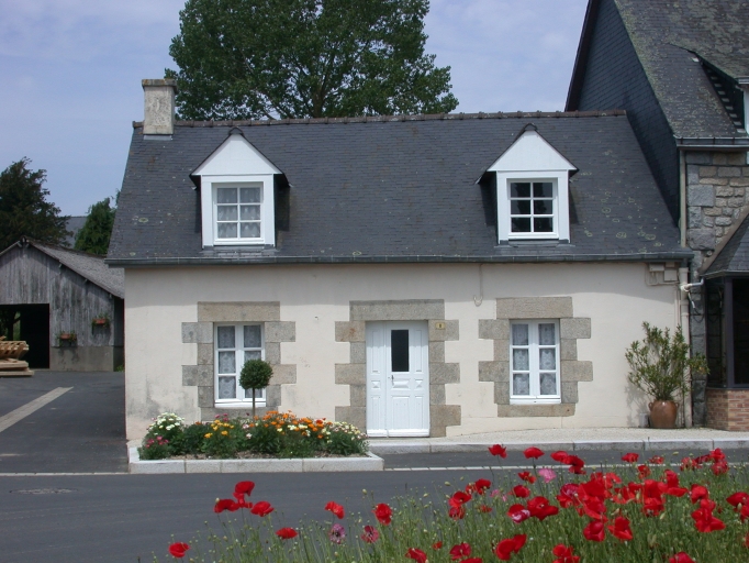 Maison, 8 rue des Trois Frères Fraboulet (Hémonstoir)