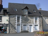 Maison, 5 place de l'Eglise (Cesson-Sévigné)