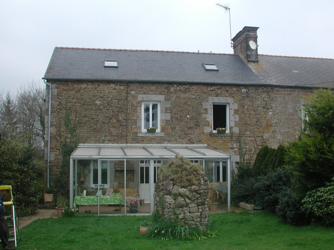 2ème ferme, le Puits (Sens-de-Bretagne)