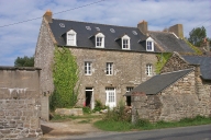Ferme, rue du Verger ; rue de Corgnais, la Haute Ville Gueurie (Cancale)