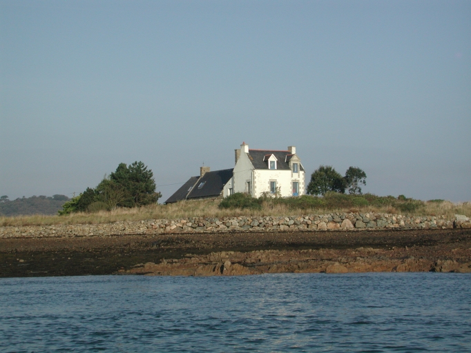 Le corps de garde du Palud (Plouguiel)