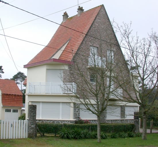 Maison, avenue du Golf, Sables-d'Or-les-Pins (Fréhel)