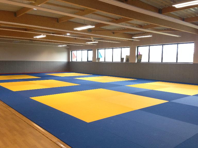 Complexe sportif, rue de la Vallée verte (Saint-Méloir-des-Ondes)