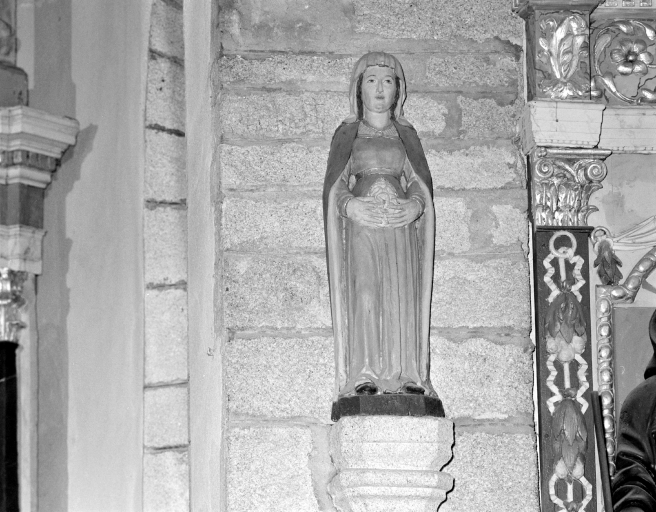 Statue : sainte Emérentienne