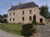 Manoir de Kerousy (Plouguiel)