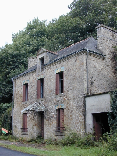 Maison, La Boucle (Bieuzy fusionnée en Pluméliau-Bieuzy en 2019)