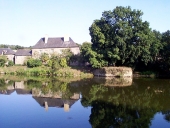 Écart, le Pont Neuf (Saint-Malo-de-Phily)