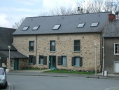 Maison, 4 place de l'Eglise (Brécé)