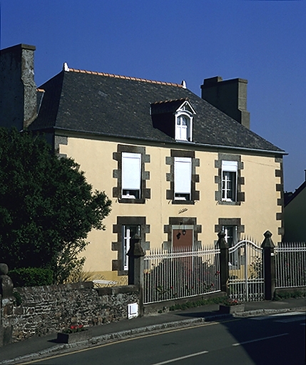 Maison, dite Les Nielles, 4 rue de Dol (Le Vivier-sur-Mer)