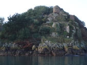 Corps de garde de Roc'h Arhant (Lézardrieux)