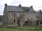 Ferme, actuellement maison, la Rougeolais (Saint-Pierre-de-Plesguen fusionnée en Mesnil-Roc'h en 2019)