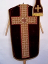 Ornement rouge 2 : chasuble, étole, bourse de corporal, voile de calice